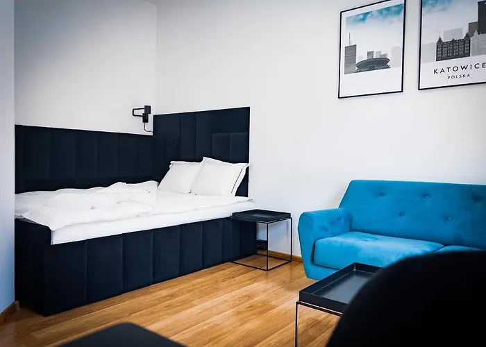 Nalu Black&White Apartment No 8